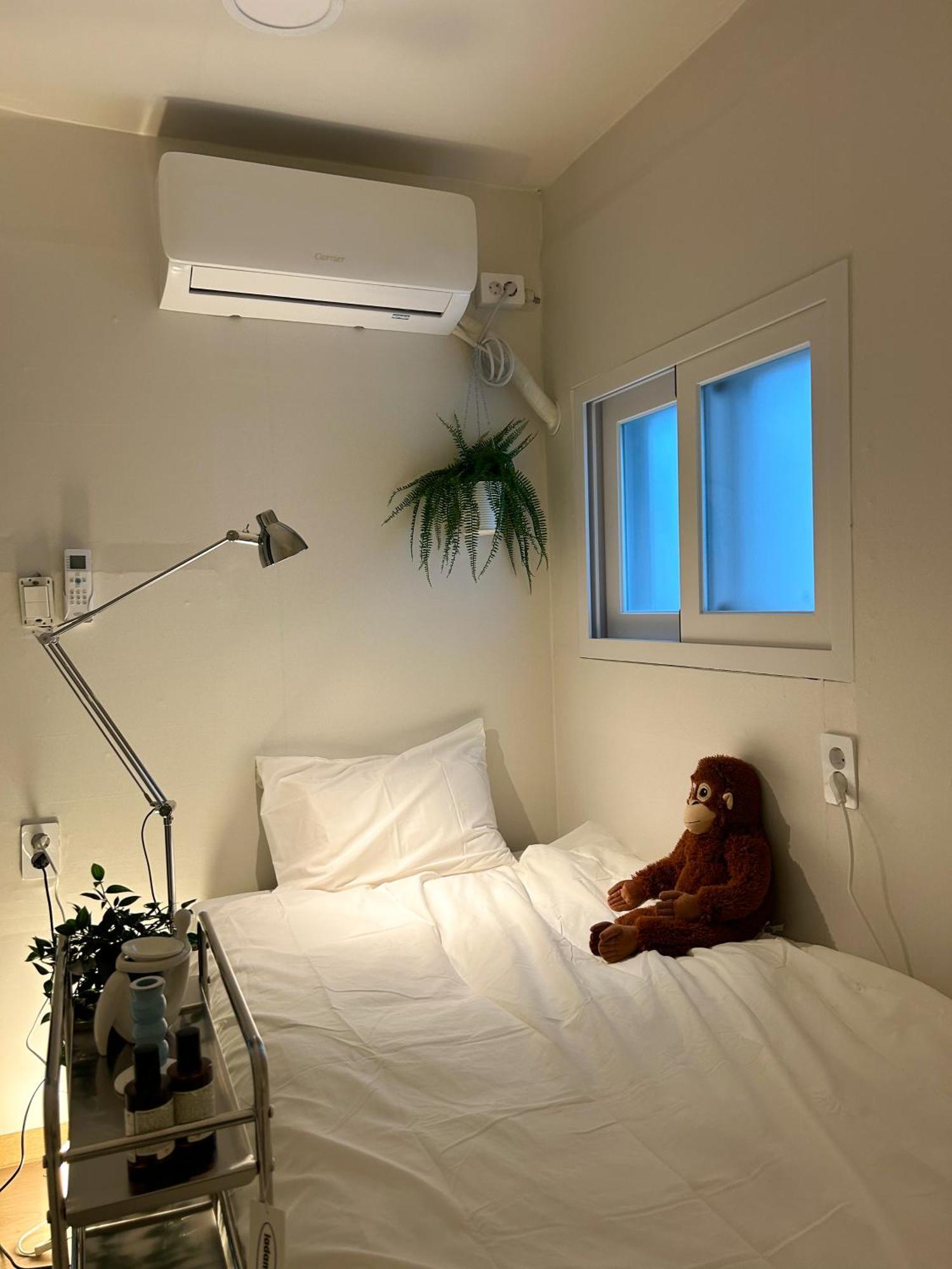 Pocket Modern Hostel *